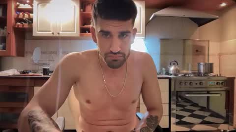 Snapshot of wat___sapbody chatting on 11.14.25 wearetwo online show from 11.14.25