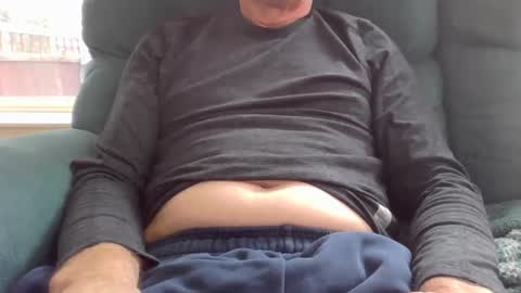 Snapshot of watchmethistime chatting on 10.07.25 glenlooker online show from 10.07.25