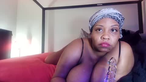 LAUREN LUSH online show from 02.09.25