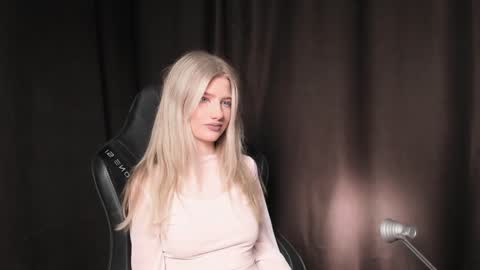 waterfallwoods online show from 01.02.25