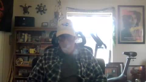 Snapshot of waterfire420 chatting on 03.07.25 waterfire420 online show from 03.07.25