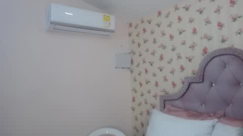 Milf Latina online show from 03.16.26