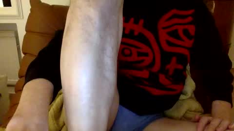 Snapshot of wave3210 chatting on 03.10.26 wave3210 online show from 03.10.26