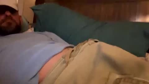 Snapshot of waynedangle chatting on 09.13.25 Mike Hunt online show from 09.13.25