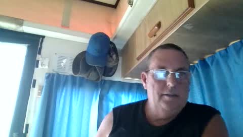 Snapshot of wazahardon2 chatting on 12.15.25 wazahardon2 online show from 12.15.25