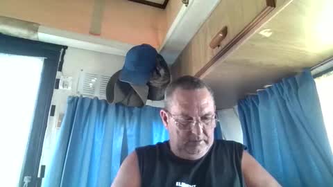 Snapshot of wazahardon2 chatting on 12.18.25 wazahardon2 online show from 12.18.25