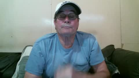 Snapshot of wbfarm chatting on 03.07.25 WB Farm online show from 03.07.25