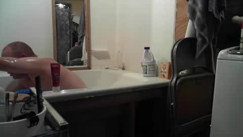 Snapshot of wcnmail24 chatting on 09.23.25 wcnmail24 online show from 09.23.25