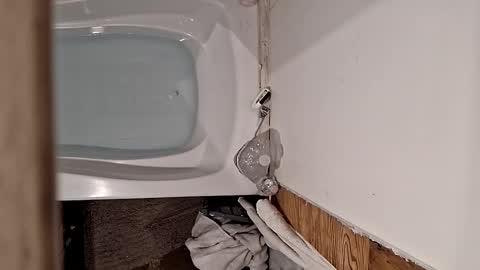 Snapshot of wcnmail24 chatting on 10.05.25 wcnmail24 online show from 10.05.25