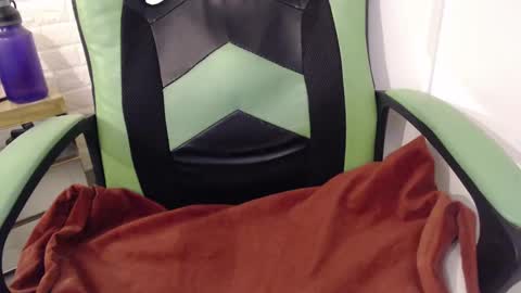 Trixie 3 online show from 01.20.25