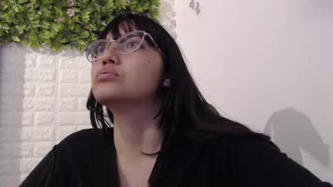 Trixie 3 online show from 03.07.25