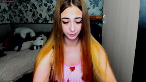 Maya online show from 10.06.25