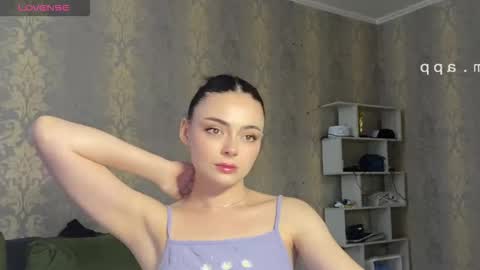 Snapshot of weareyoursun chatting on 03.07.26 Alice online show from 03.07.26