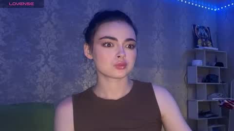 Snapshot of weareyoursun chatting on 03.27.26 Alice online show from 03.27.26