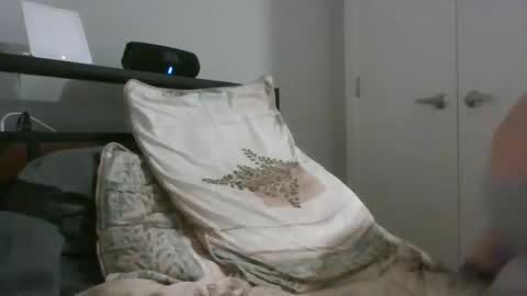 Snapshot of weatheredvoid chatting on 02.05.25 WeatheredVoid online show from 02.05.25