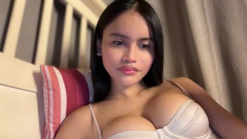 Snapshot of webcammaggie chatting on 01.08.26 Maggie online show from 01.08.26