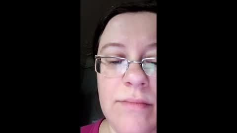 Snapshot of webgirl2 chatting on 01.09.25 Marina online show from 01.09.25