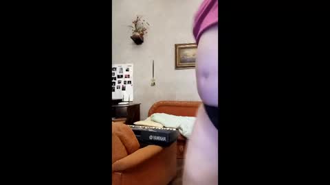 Snapshot of webgirl2 chatting on 01.29.25 Marina online show from 01.29.25