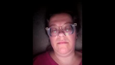 Snapshot of webgirl2 chatting on 11.13.25 Marina online show from 11.13.25