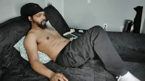 Snapshot of wedashit chatting on 12.15.24 WeDaShit Come Vibe with me . online show from 12.15.24