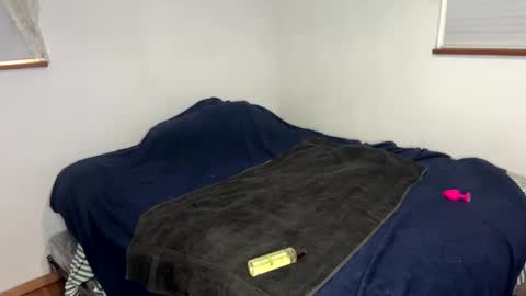 Snapshot of wedashit chatting on 03.23.26 WeDaShit Come Vibe with me . online show from 03.23.26