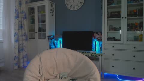 Snapshot of weed_princesss chatting on 12.30.24 moon online show from 12.30.24