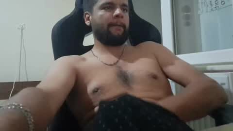 Snapshot of weezing442 chatting on 01.22.25 alp online show from 01.22.25