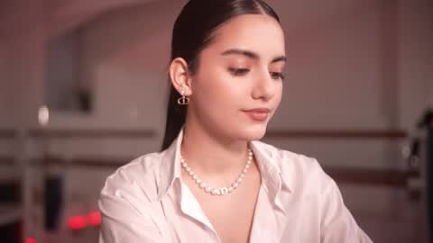 LANA online show from 11.08.25