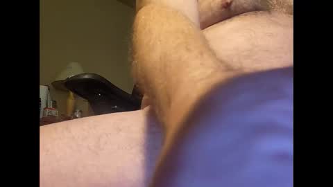 Snapshot of welderod chatting on 11.12.25 welderod online show from 11.12.25