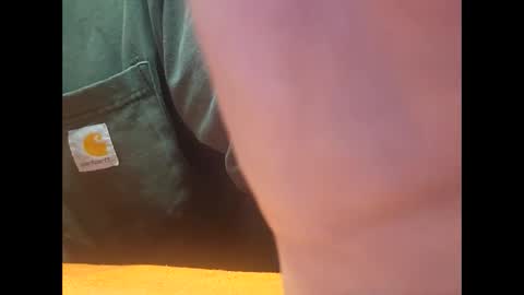 Snapshot of welderod chatting on 03.29.26 welderod online show from 03.29.26