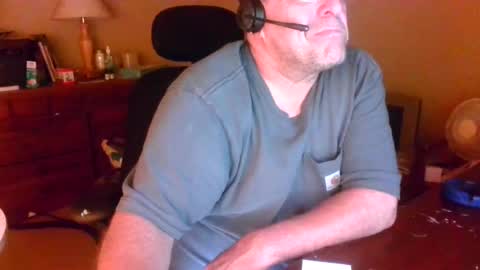 Snapshot of welderod chatting on 07.21.26 welderod online show from 07.21.26