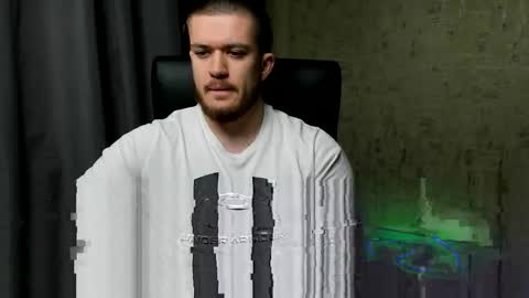 Snapshot of well_boy_ chatting on 01.09.26 well_boy_ online show from 01.09.26