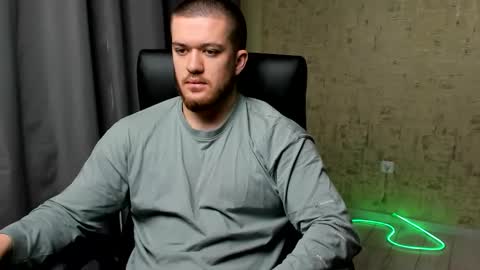 Snapshot of well_boy_ chatting on 01.10.26 well_boy_ online show from 01.10.26