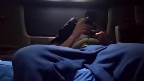 wellhung19781 online show from 04.05.26