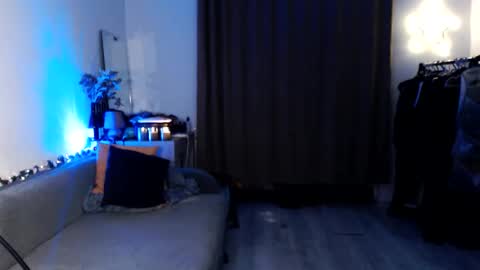 Liza online show from 11.15.25