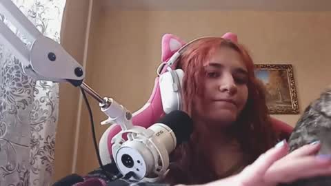 Saira online show from 04.14.26