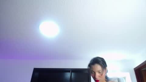 wendy_1_ online show from 06.25.26