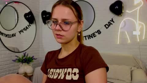 Snapshot of wendy__doll chatting on 02.13.26 Im Wendy online show from 02.13.26