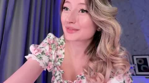 Daisy    online show from 10.20.25