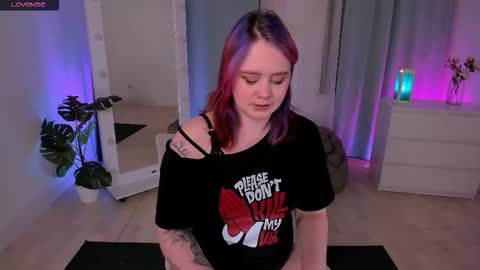 Snapshot of wendyycandy chatting on 02.03.26 wendyycandy online show from 02.03.26