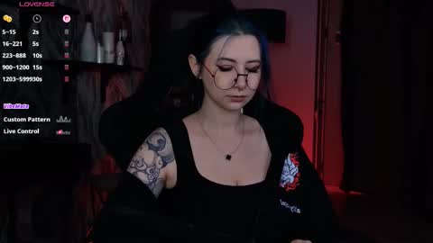 little girl who is always rightLisa online show from 12.16.25