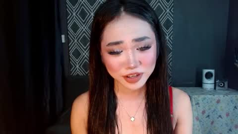 Snapshot of wet_kallista chatting on 11.01.25 yana online show from 11.01.25