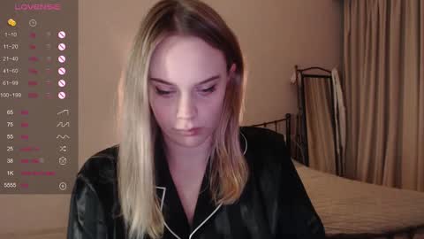 Lana online show from 02.26.25