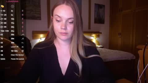 Lana online show from 05.12.26