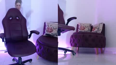 Snapshot of wet_liss chatting on 11.05.25 Diva online show from 11.05.25