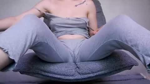 Beatrice Moan from LovenseWet from Tip MenuOpen for Private online show from 06.21.26
