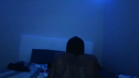 wetwildbigdick305 online show from 01.20.25
