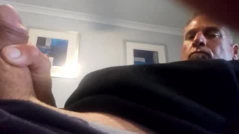 Snapshot of wgv1 chatting on 11.08.25 wgv1 online show from 11.08.25