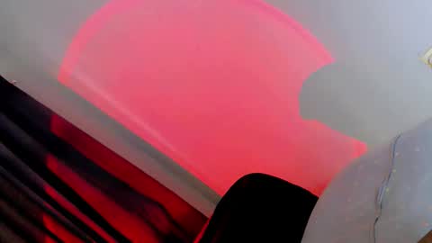 Snapshot of what_the_fuckxx chatting on 09.30.25 kiara online show from 09.30.25