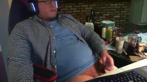 Snapshot of whateverdude555 chatting on 10.15.25 whateverdude555 online show from 10.15.25